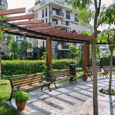 Apartment Апартамент Для Отдыха На Солнечном Берегу *